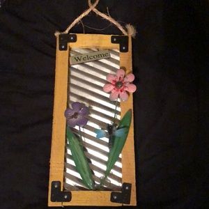 🌻2/$10 Welcome decoration